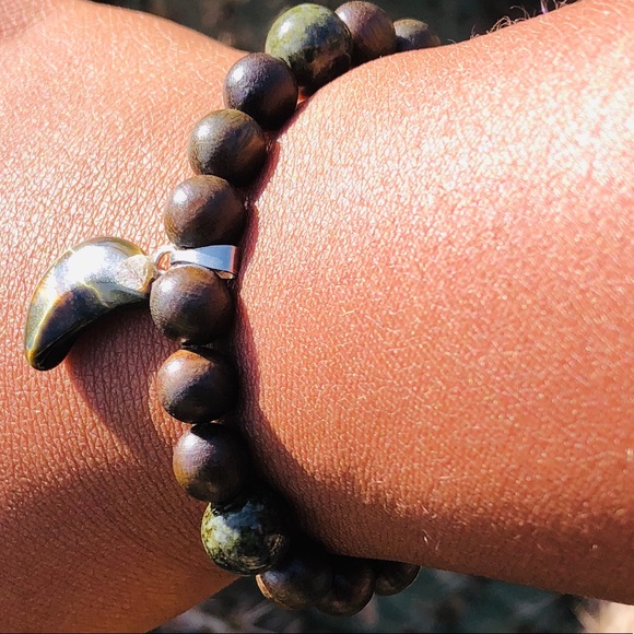 Lunar Alignment - Picture 4 of 8